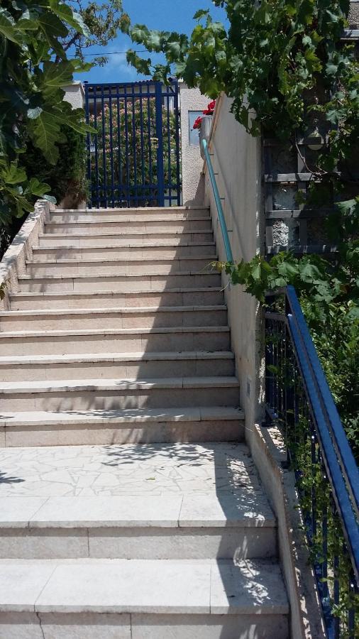 Die Appartements Glavas,Eckwohnunge Fuer 2 Personen Novi Vinodolski Exterior foto